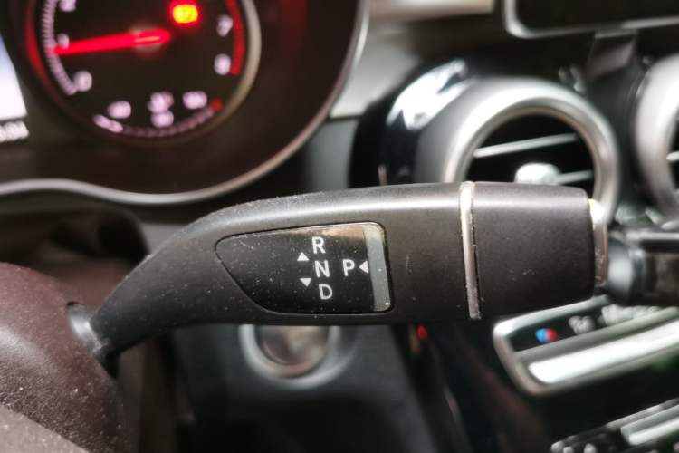 Used Mercedes-Benz GLC 2018 GLC 200 4MATIC Gear Lever
