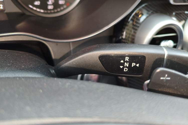 Used Mercedes-Benz GLC 2018 GLC 200 4MATIC Gear Lever