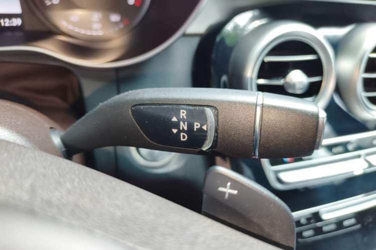 Used Mercedes-Benz GLC 2018 GLC 200 4MATIC Gear Lever