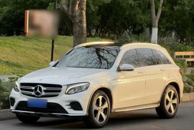 Used Mercedes-Benz GLC 2018 GLC 260 4MATIC Luxury Model