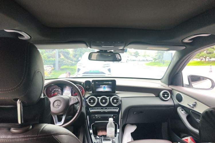 Used Mercedes-Benz GLC 2018 Facelift GLC 200 4MATIC Headliner