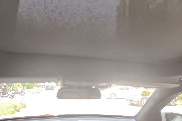 Used Mercedes-Benz GLC 2018 GLC 260 4MATIC Luxury Model Headliner