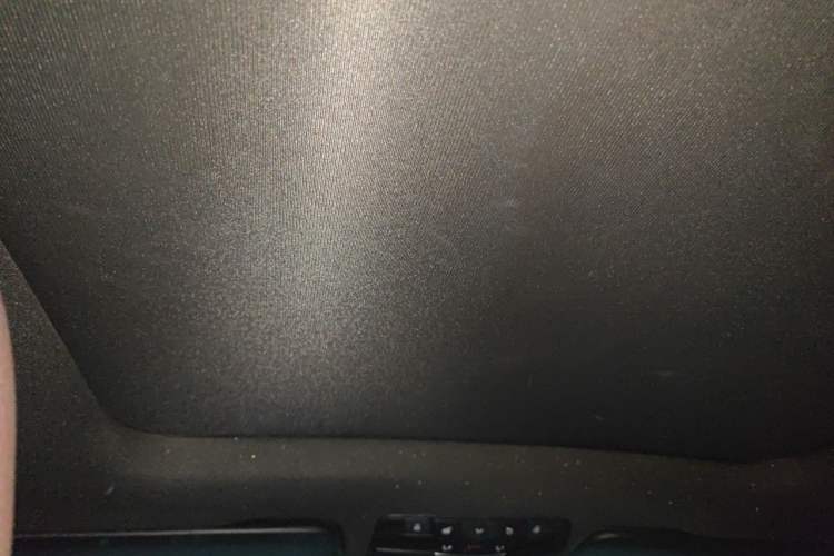 Used Mercedes-Benz GLC 2018 Facelift GLC 260 4MATIC Luxury Edition Headliner