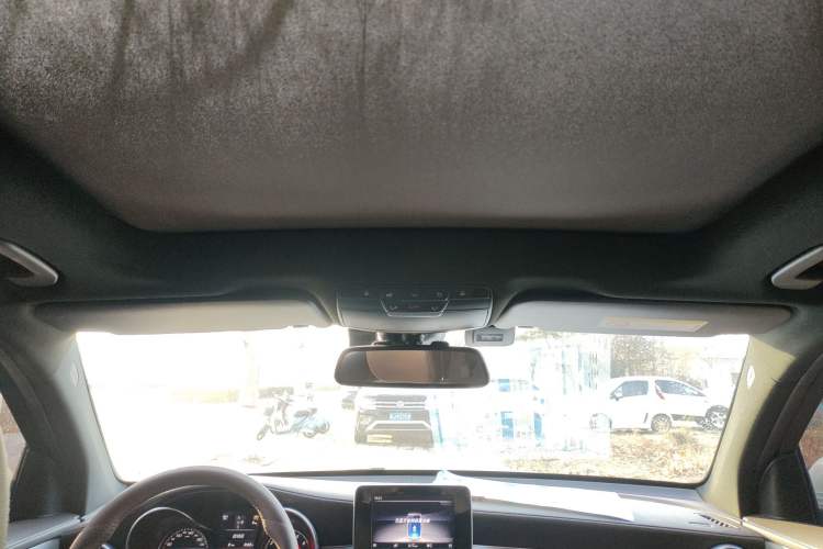 Used Mercedes-Benz GLC 2018 GLC 200 4MATIC Headliner