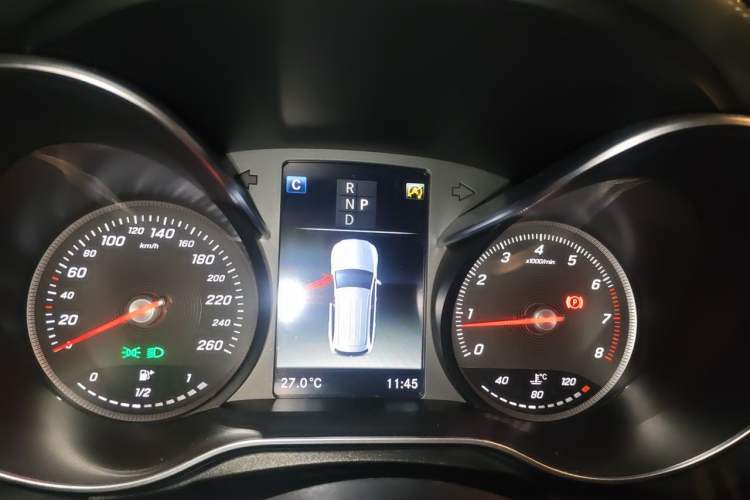 Used Mercedes-Benz GLC 2018 Facelift GLC 200 4MATIC Instrument Cluster