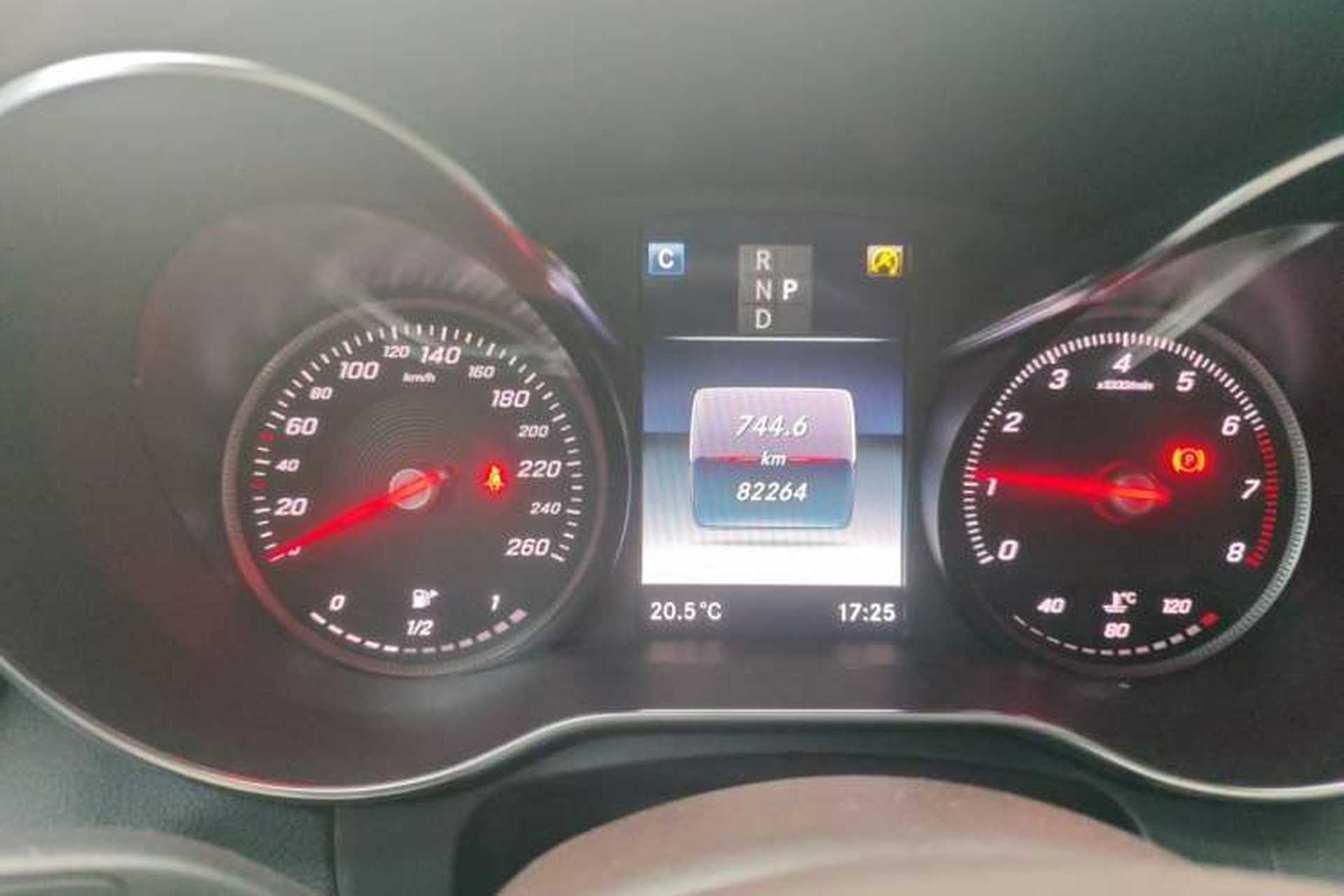 Used Mercedes-Benz GLC 2018 Facelift GLC 200 4MATIC Instrument Cluster