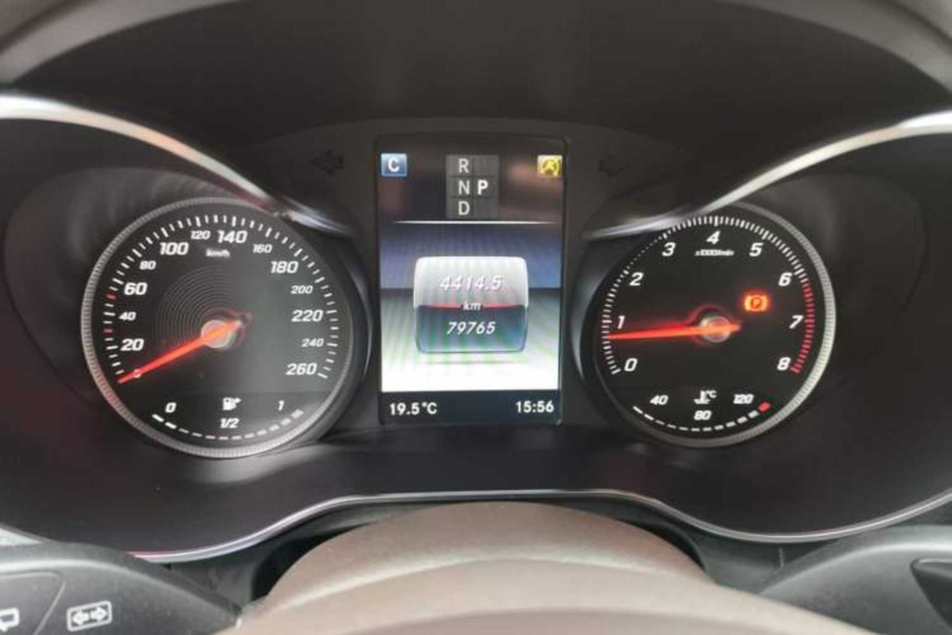 Used Mercedes-Benz GLC 2018 Facelift GLC 260 4MATIC Luxury Edition Instrument Cluster