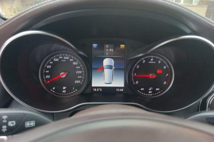 Used Mercedes-Benz GLC 2018 Facelift GLC 260 4MATIC Luxury Edition Instrument Cluster