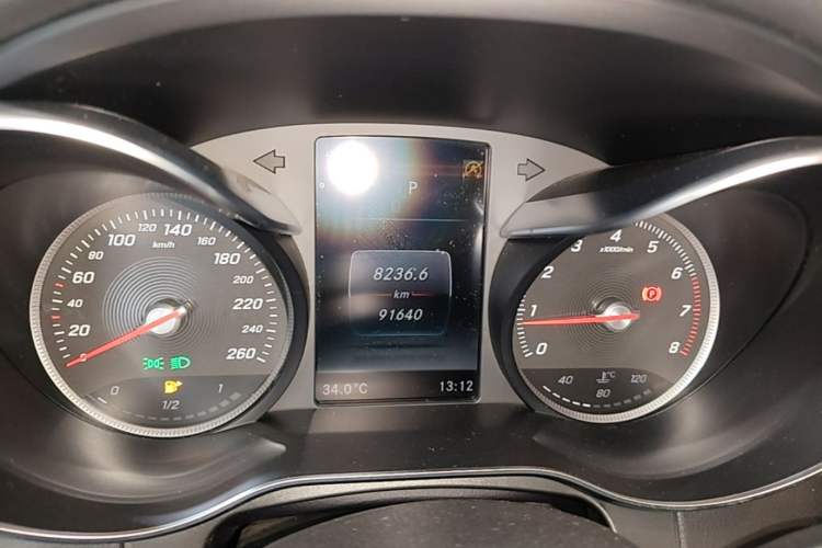 Used Mercedes-Benz GLC 2018 GLC 300 4MATIC Sport Edition Instrument Cluster