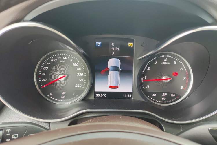Used Mercedes-Benz GLC 2018 Facelift GLC 200 4MATIC Instrument Cluster