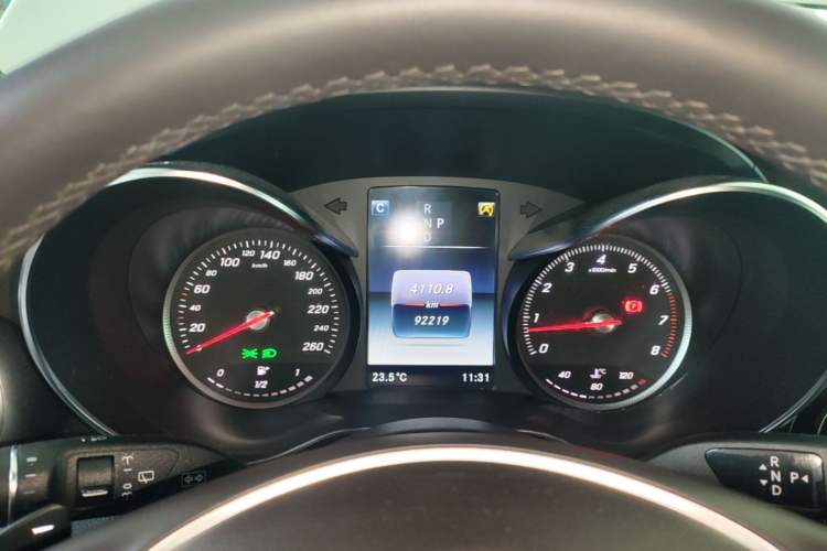 Used Mercedes-Benz GLC 2018 Facelifted GLC 260 4MATIC Dynamic Edition Instrument Cluster