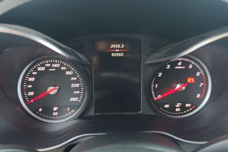 Used Mercedes-Benz GLC 2018 Facelift GLC 200 4MATIC Instrument Cluster