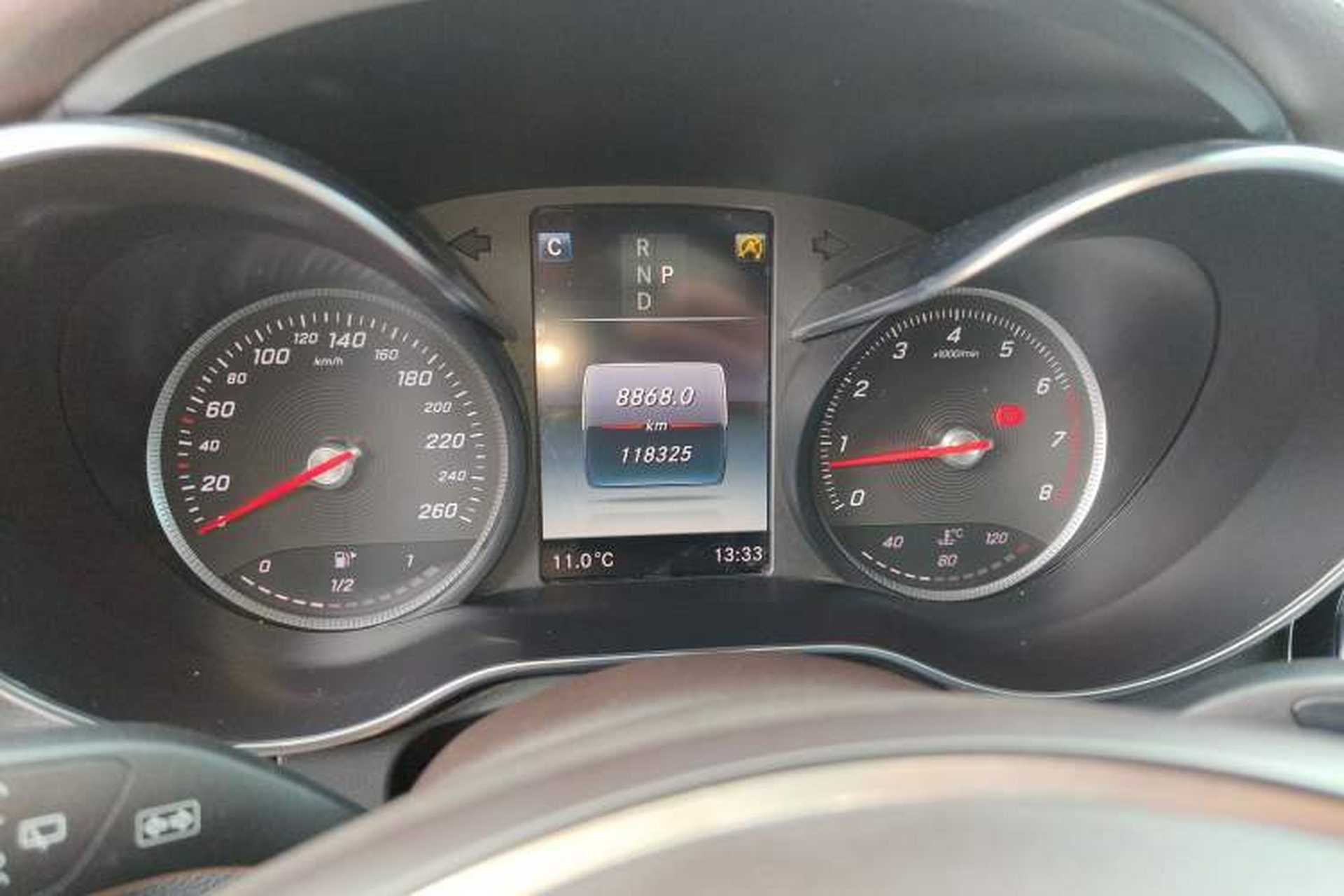 Used Mercedes-Benz GLC 2018 Facelifted GLC 260 4MATIC Dynamic Edition Instrument Cluster