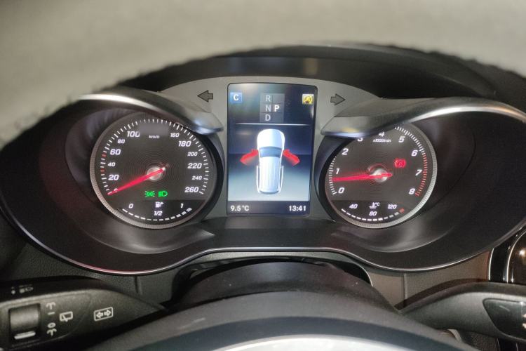 Used Mercedes-Benz GLC 2018 Facelifted GLC 260 4MATIC Dynamic Edition Instrument Cluster
