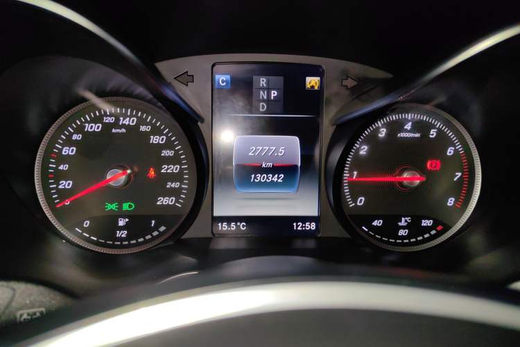 Used Mercedes-Benz GLC 2018 GLC 260 4MATIC Dynamic Edition Instrument Cluster