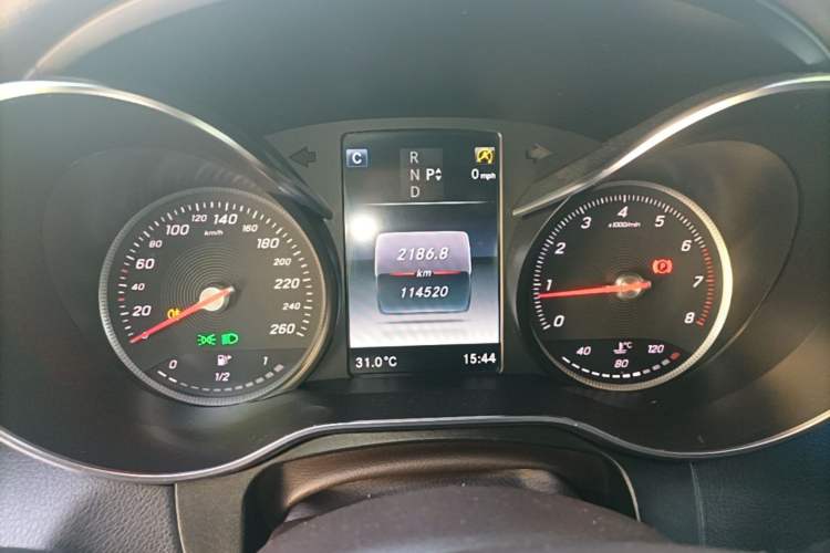 Used Mercedes-Benz GLC 2018 Facelifted GLC 260 4MATIC Dynamic Edition Instrument Cluster