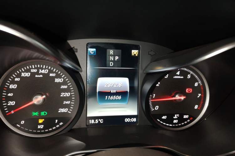 Used Mercedes-Benz GLC 2018 GLC 260 4MATIC Dynamic Edition Instrument Cluster