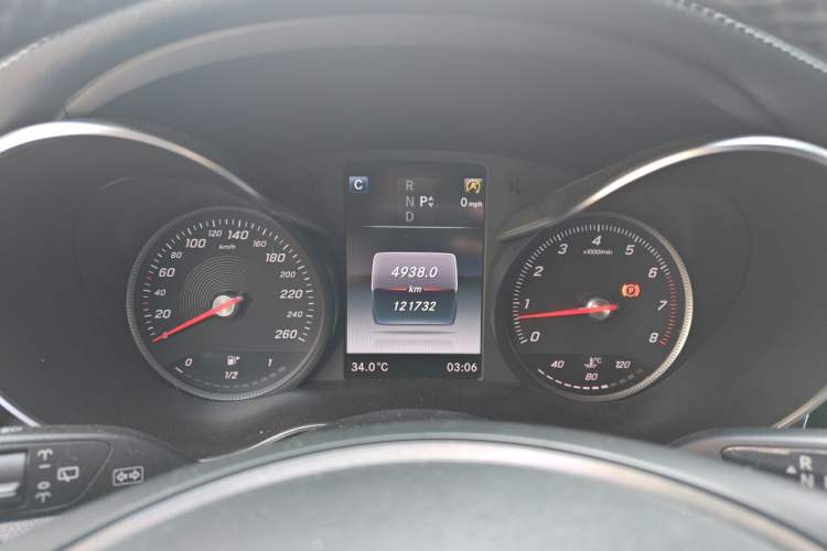 Used Mercedes-Benz GLC 2018 GLC 260 4MATIC Dynamic Edition Instrument Cluster