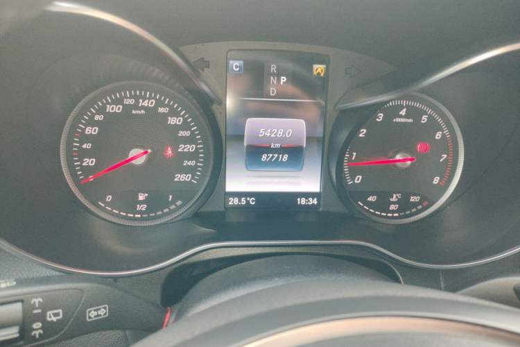 Used Mercedes-Benz GLC 2018 GLC 260 4MATIC Dynamic Edition Instrument Cluster