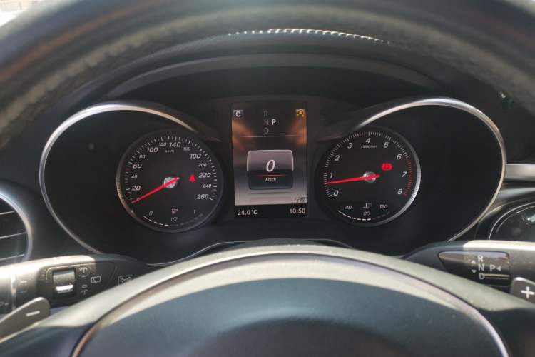 Used Mercedes-Benz GLC 2018 Facelift GLC 260 4MATIC Luxury Edition Instrument Cluster
