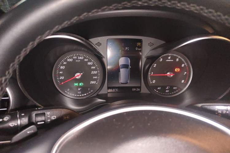 Used Mercedes-Benz GLC 2018 Facelifted GLC 260 4MATIC Dynamic Edition Instrument Cluster