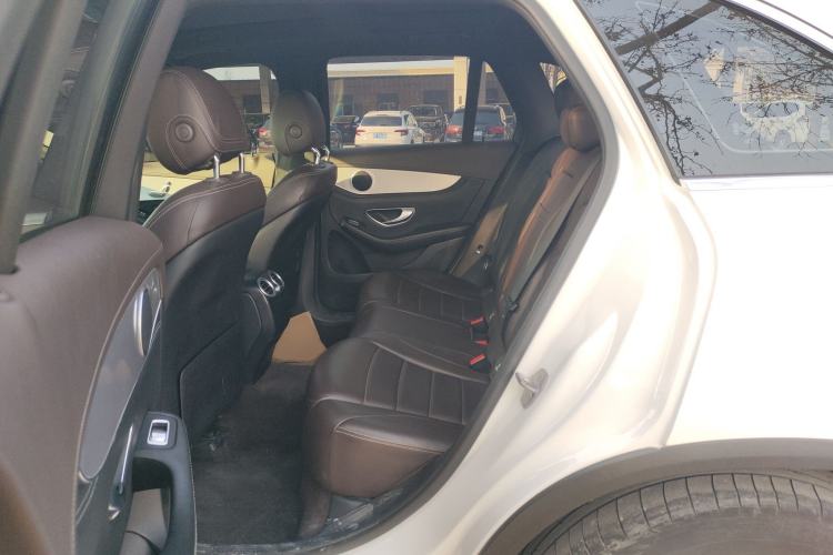 Used Mercedes-Benz GLC 2018 GLC 200 4MATIC Interior 4