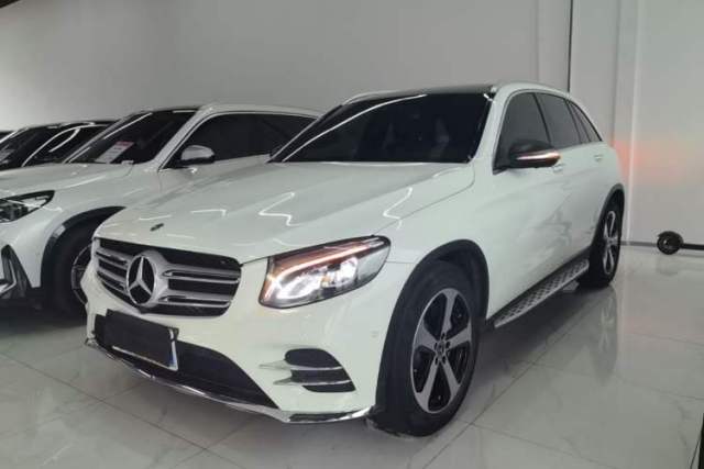 Used Mercedes-Benz GLC 2018 GLC 260 4MATIC Luxury Model