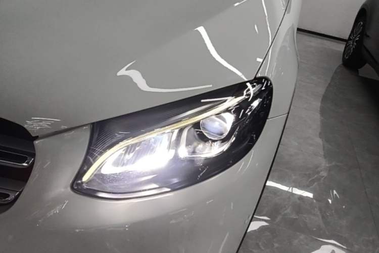 Used Mercedes-Benz GLC 2018 GLC 200 4MATIC Left Front Headlight