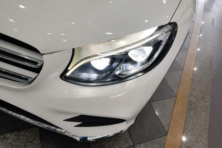 Used Mercedes-Benz GLC 2018 GLC 300 4MATIC Sport Edition Left Front Headlight