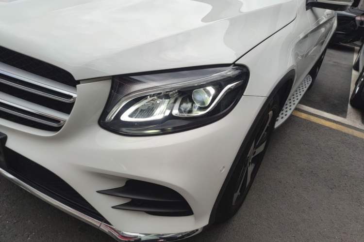Used Mercedes-Benz GLC 2018 GLC 260 4MATIC Luxury Model Left Front Headlight