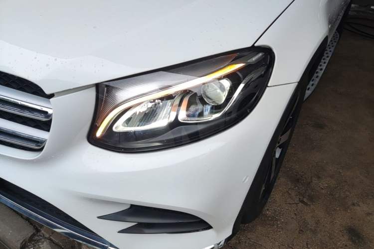 Used Mercedes-Benz GLC 2018 GLC 260 4MATIC Luxury Model Left Front Headlight
