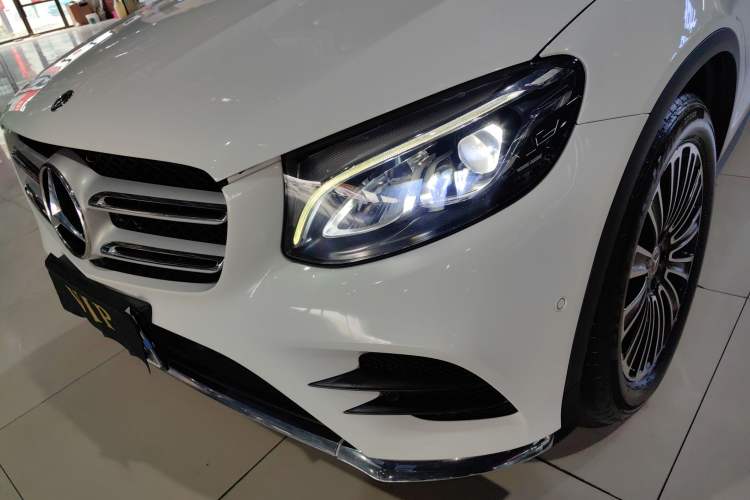 Used Mercedes-Benz GLC 2018 GLC 260 4MATIC Dynamic Edition Left Front Headlight