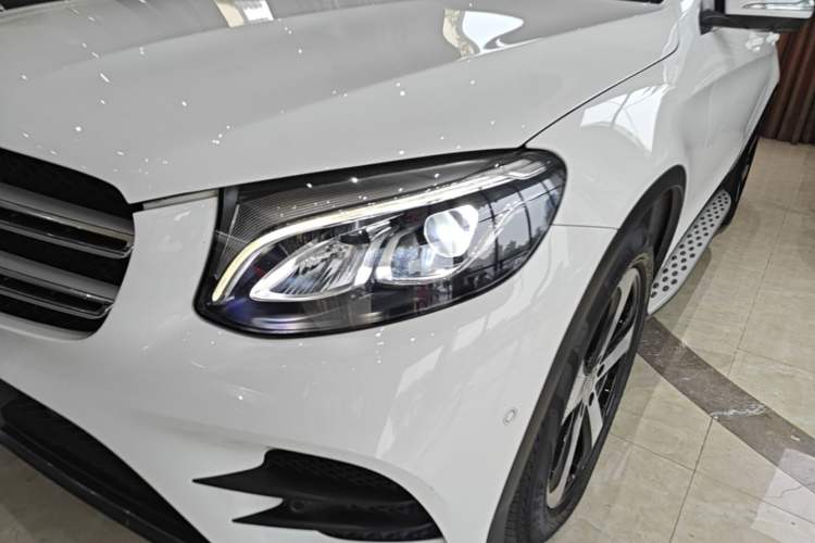 Used Mercedes-Benz GLC 2018 GLC 260 4MATIC Luxury Model Left Front Headlight
