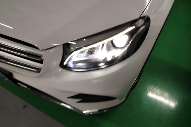 Used Mercedes-Benz GLC 2018 GLC 260 4MATIC Dynamic Edition Left Front Headlight