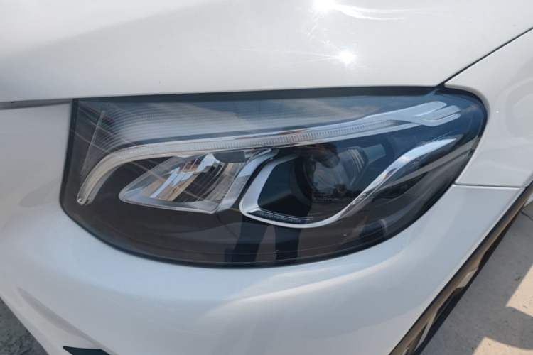 Used Mercedes-Benz GLC 2018 Facelift GLC 260 4MATIC Luxury Edition Left Front Headlight