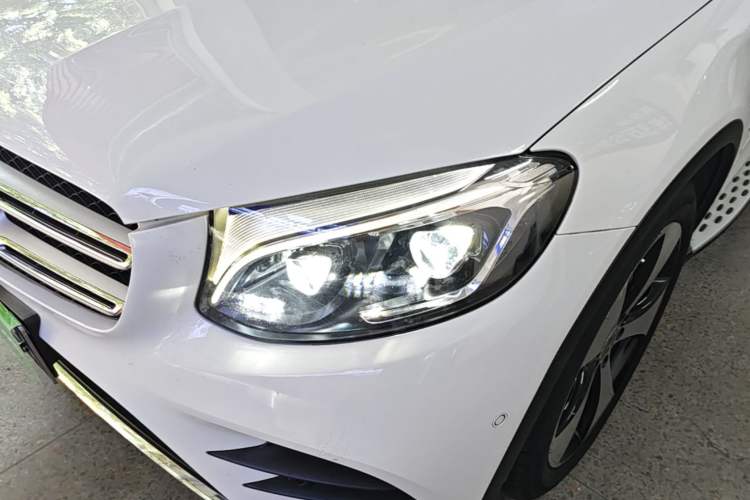 Used Mercedes-Benz GLC 2018 Refreshed GLC 300 4MATIC Dynamic Edition Left Front Headlight