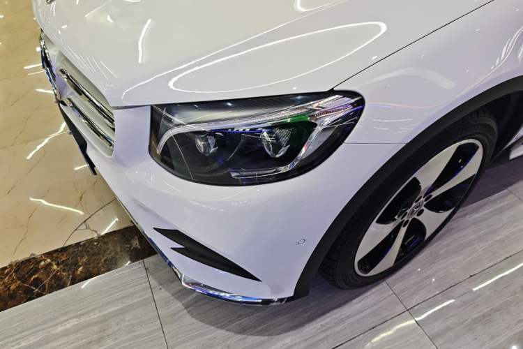 Used Mercedes-Benz GLC 2018 GLC 300 4MATIC Sport Edition Left Front Headlight