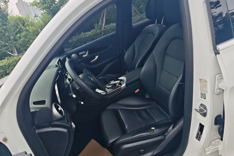 Used Mercedes-Benz GLC 2018 GLC 260 4MATIC Dynamic Edition Left Front Seat