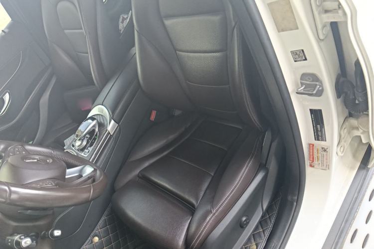 Used Mercedes-Benz GLC 2018 GLC 300 4MATIC Sport Edition Left Front Seat