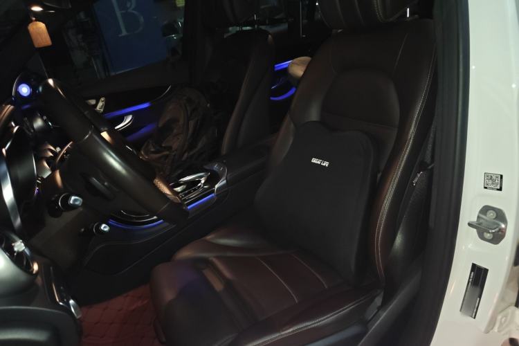 Used Mercedes-Benz GLC 2018 GLC 260 4MATIC Luxury Model Left Front Seat