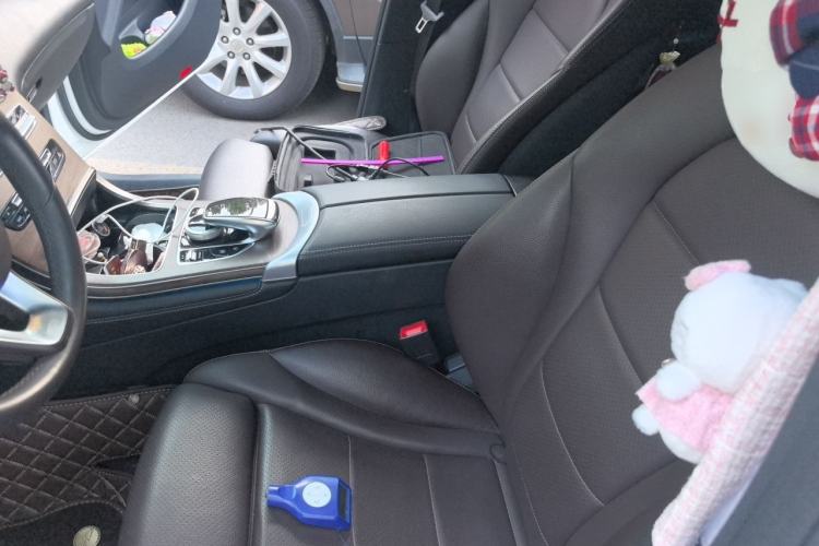 Used Mercedes-Benz GLC 2018 GLC 300 4MATIC Sport Edition Left Front Seat