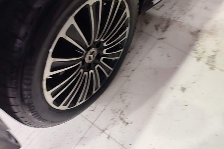 Used Mercedes-Benz GLC 2018 GLC 260 4MATIC Dynamic Edition Left Front Wheel Hub