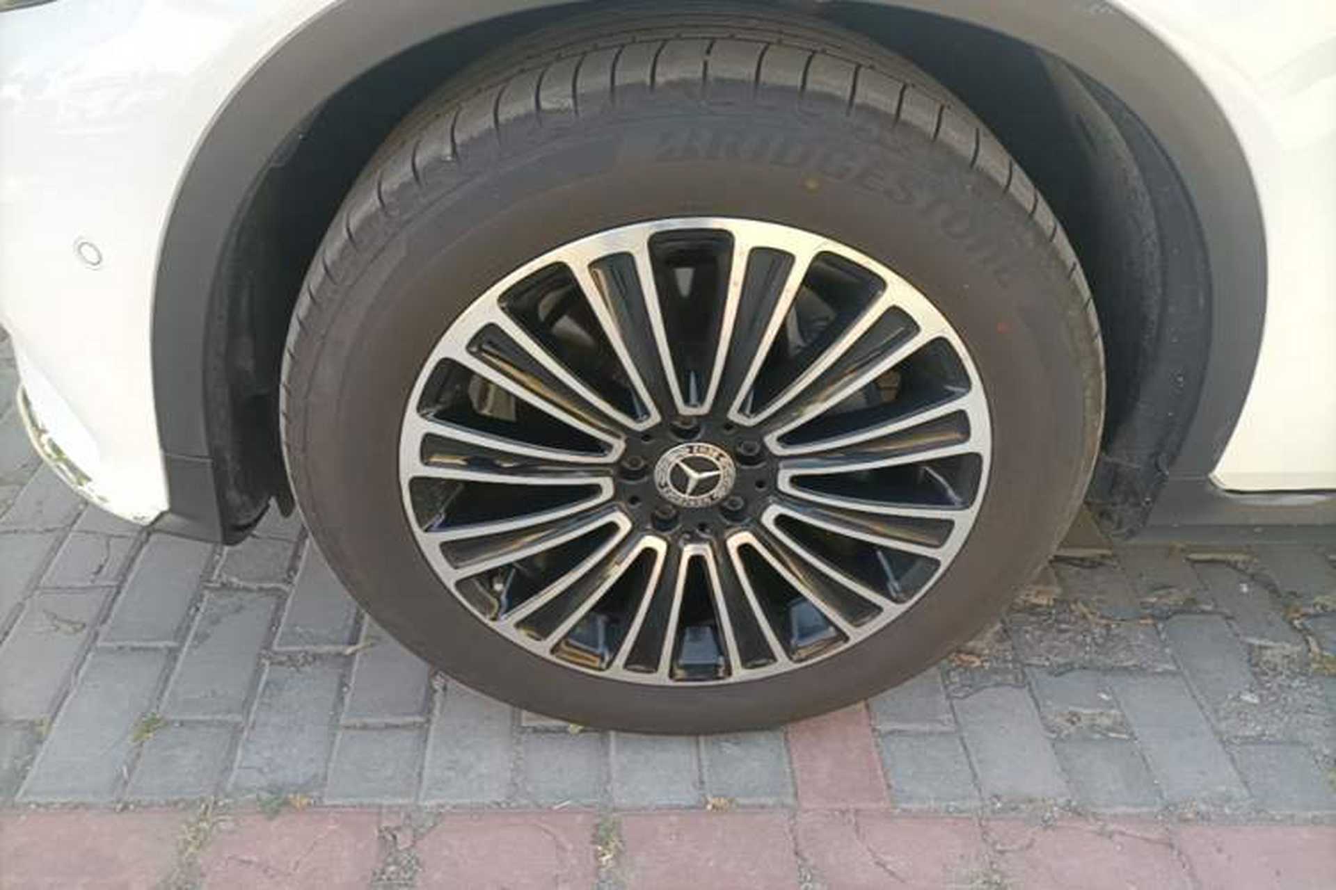Used Mercedes-Benz GLC 2018 Facelifted GLC 260 4MATIC Dynamic Edition Left Front Wheel Hub