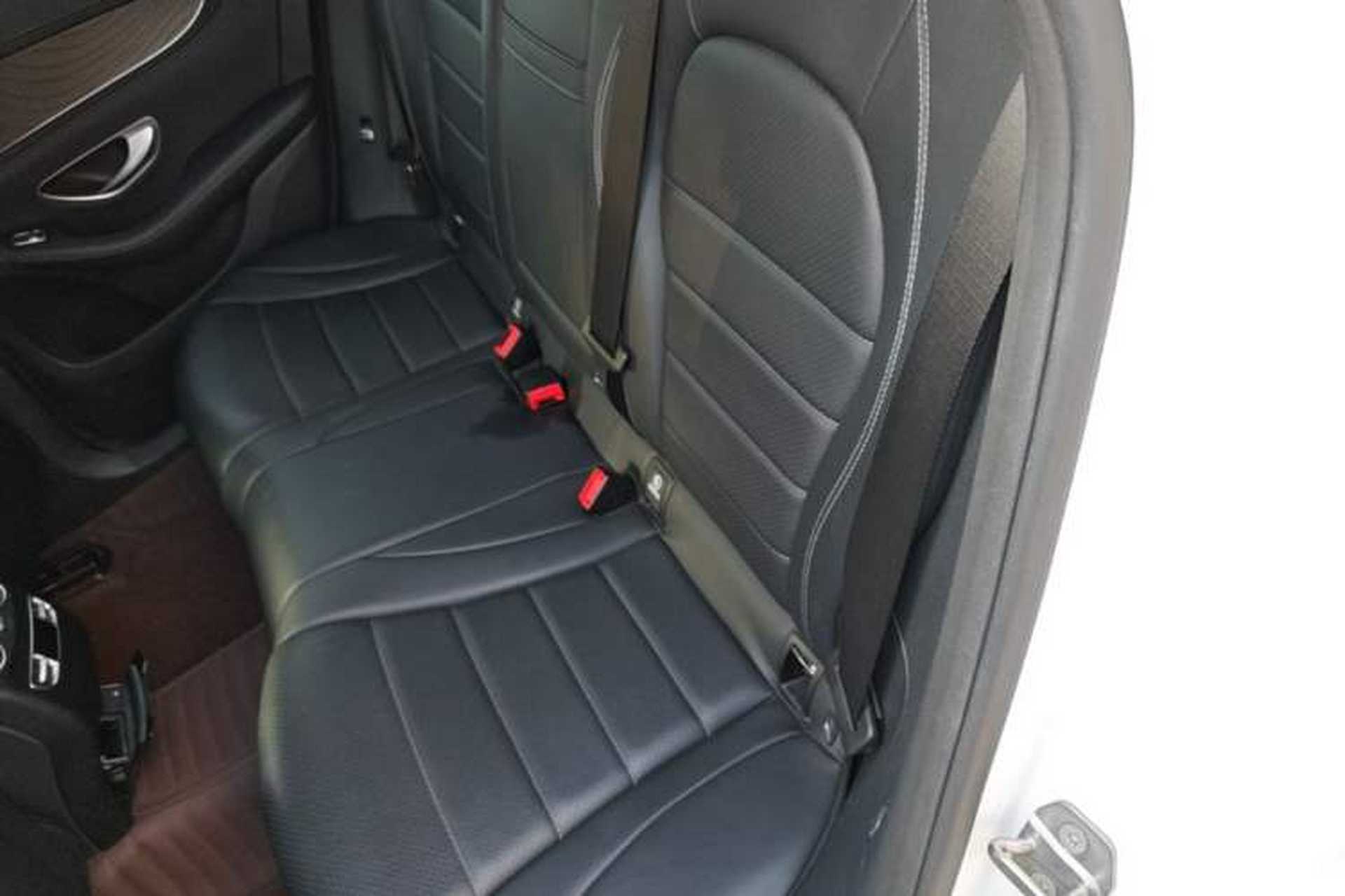 Used Mercedes-Benz GLC 2018 GLC 300 4MATIC Sport Edition Left Rear Seat