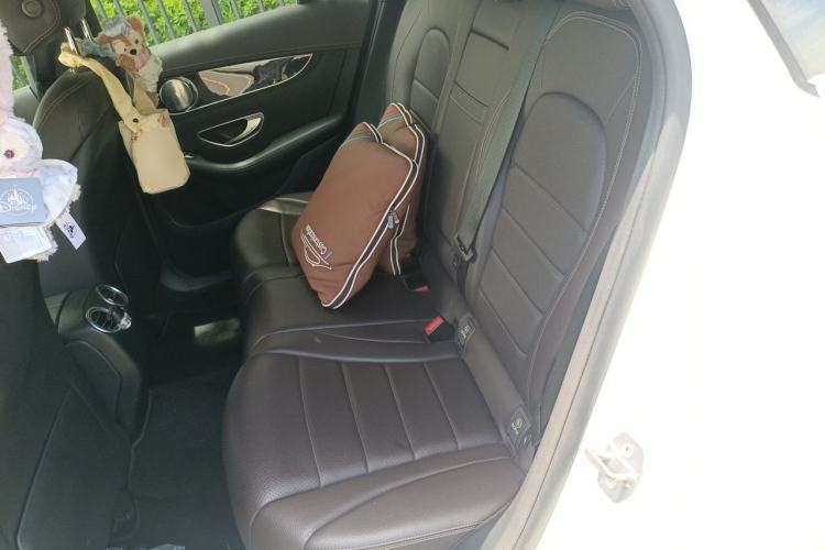 Used Mercedes-Benz GLC 2018 Facelift GLC 260 4MATIC Luxury Edition Left Rear Seat