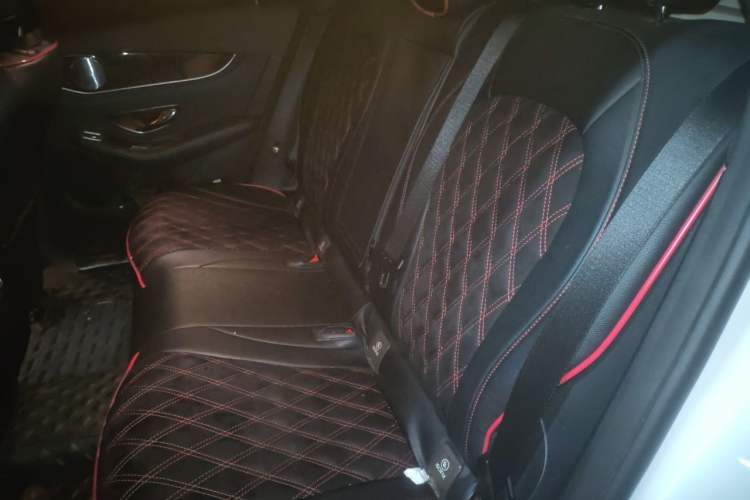 Used Mercedes-Benz GLC 2018 Facelifted GLC 260 4MATIC Dynamic Edition Left Rear Seat