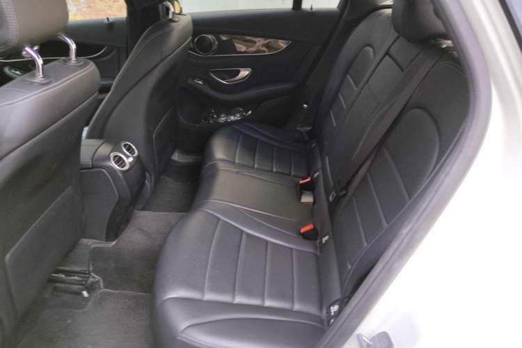 Used Mercedes-Benz GLC 2018 Facelifted GLC 260 4MATIC Dynamic Edition Left Rear Seat
