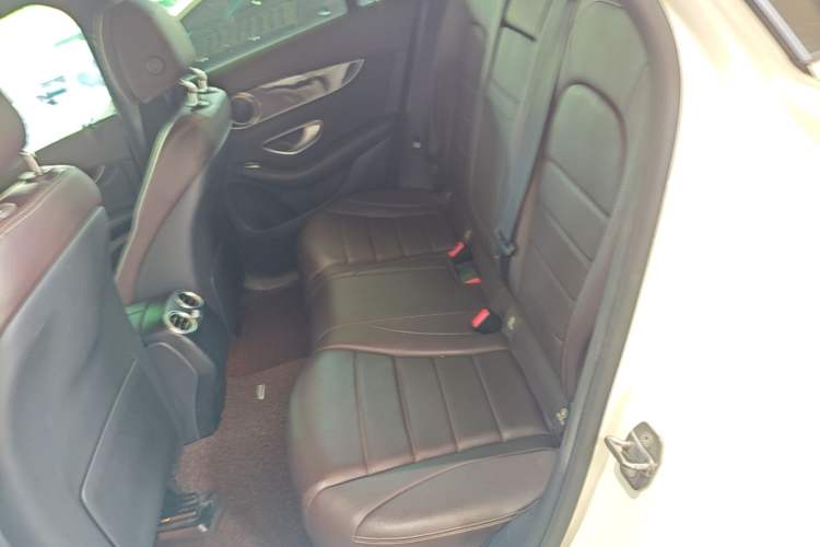 Used Mercedes-Benz GLC 2018 GLC 260 4MATIC Luxury Model Left Rear Seat