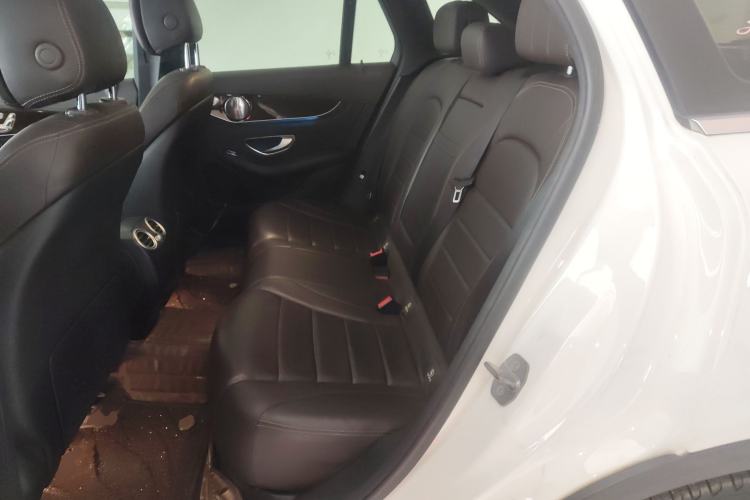 Used Mercedes-Benz GLC 2018 Facelift GLC 260 4MATIC Luxury Edition Left Rear Seat