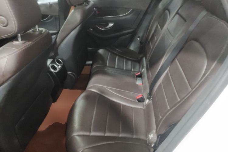 Used Mercedes-Benz GLC 2018 Facelift GLC 260 4MATIC Luxury Edition Left Rear Seat
